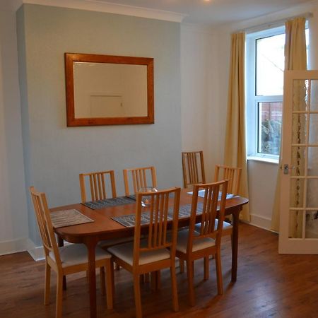 Entire 3 Bedroom House Near Caerphilly Station Εξωτερικό φωτογραφία