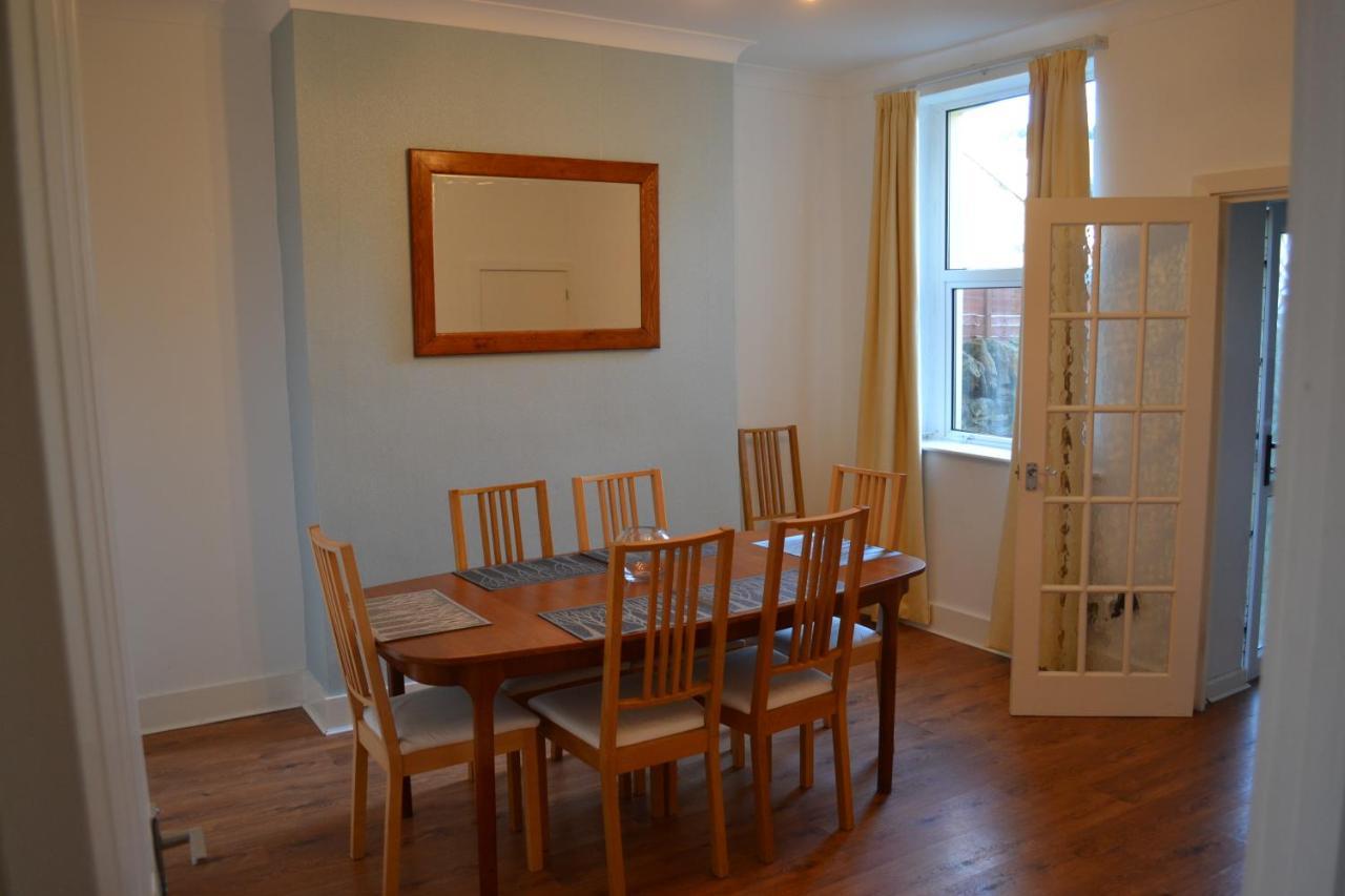 Entire 3 Bedroom House Near Caerphilly Station Εξωτερικό φωτογραφία